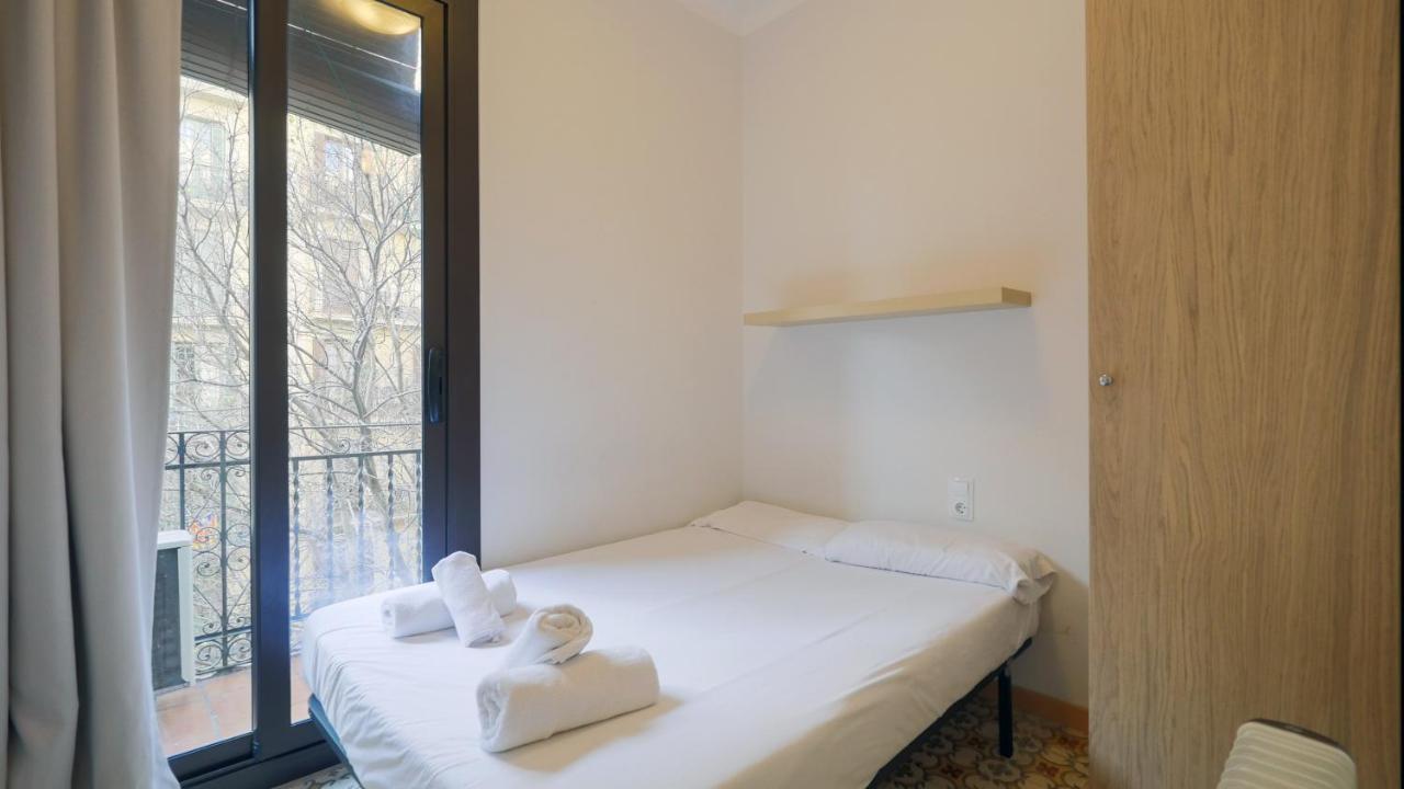 Apartamento De 3 Dormitorios Barcelona Exteriör bild