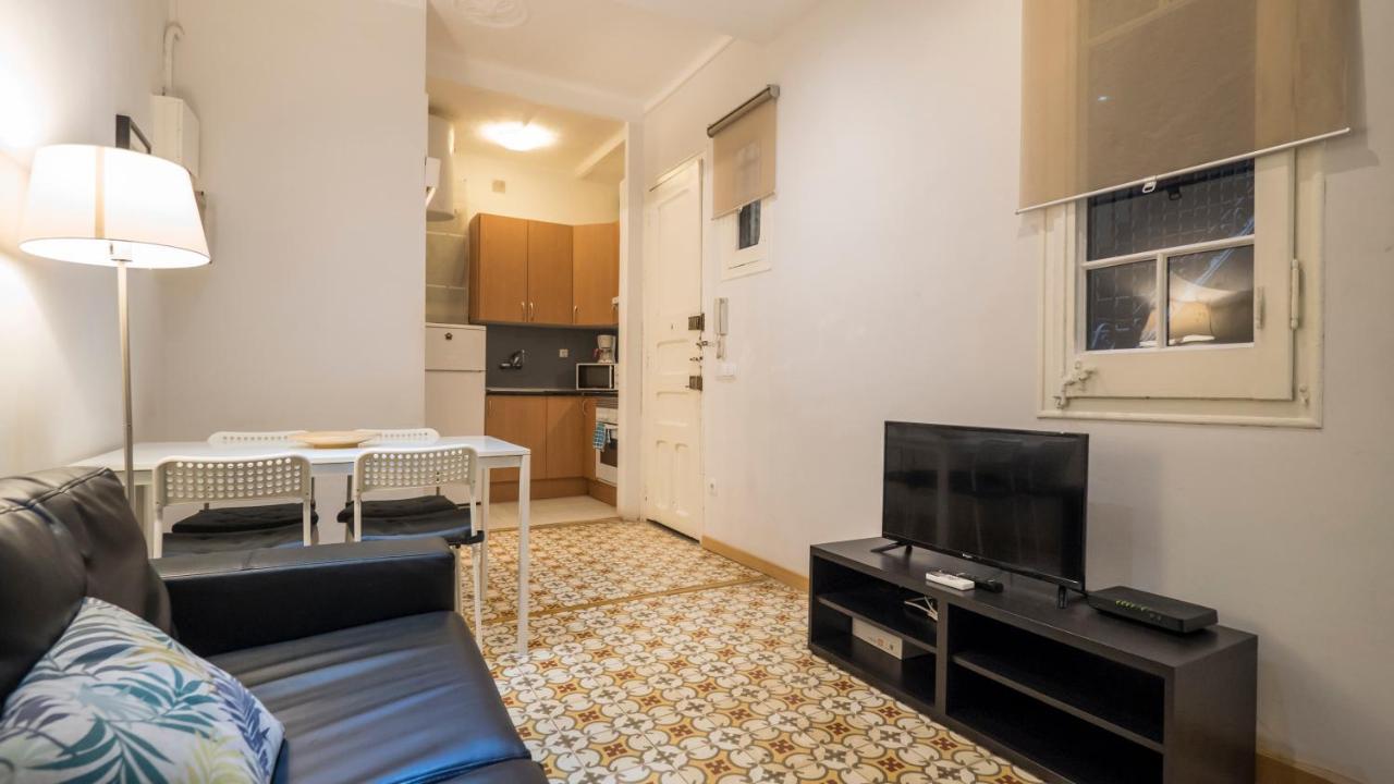 Apartamento De 3 Dormitorios Barcelona Exteriör bild